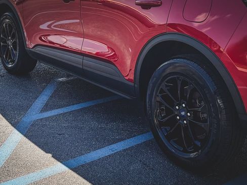 Used 2020 Ford Escape SE Sport AWD/4WD image 20