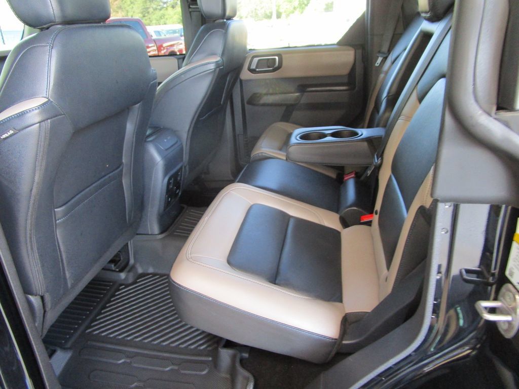 Used 2024 Ford Bronco Wildtrak AWD/4WD image 23