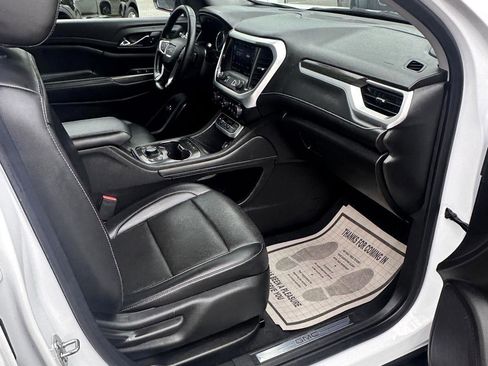 Used 2023 GMC Acadia SLT image 21
