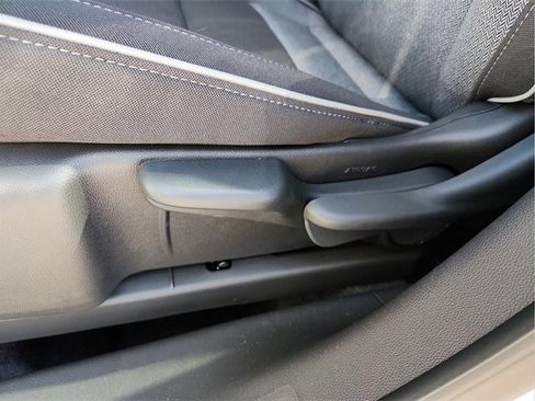 Used 2025 Chevrolet TrailBlazer LS w/ LS Convenience Package image 14