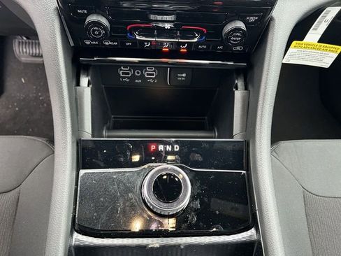New 2026 Jeep Grand Cherokee Laredo AWD/4WD image 22