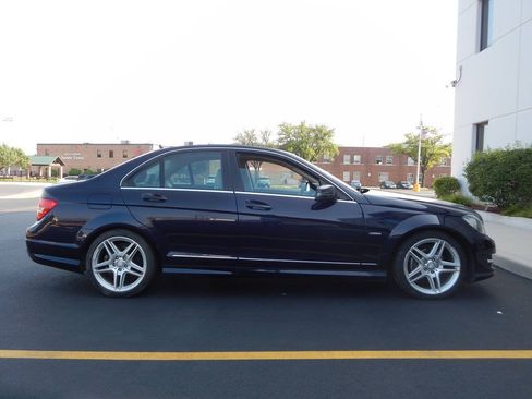 Used 2012 Mercedes-Benz C 250 Sedan image 21