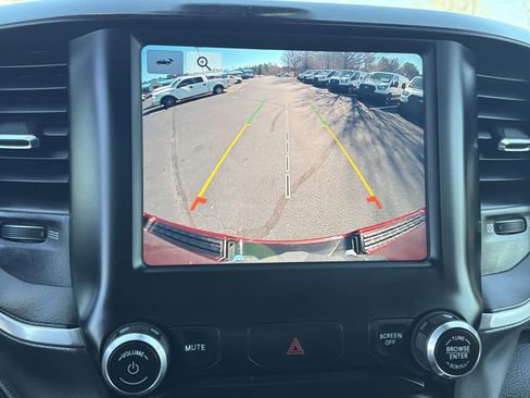 Used 2022 RAM 1500 Big Horn image 4