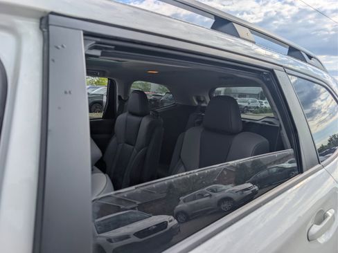 Certified 2023 Subaru Ascent Onyx Edition AWD/4WD image 25