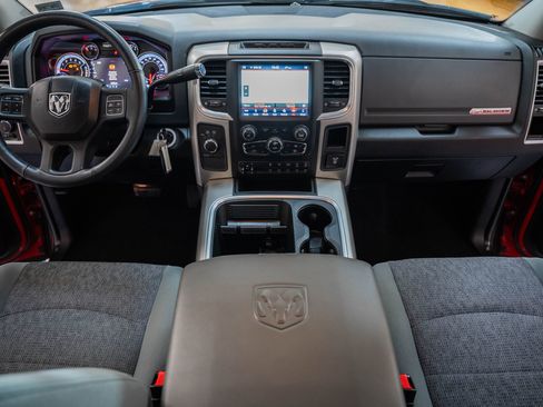 Used 2018 RAM 2500 Big Horn w/ Harvest Edition image 29