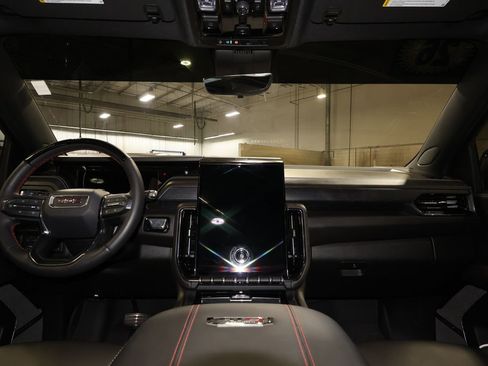 Certified 2026 GMC Yukon AT4 Ultimate image 34