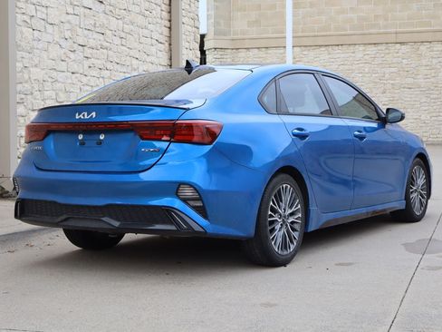 Used 2022 Kia Forte GT-Line w/ GT-Line Premium Package FWD image 3