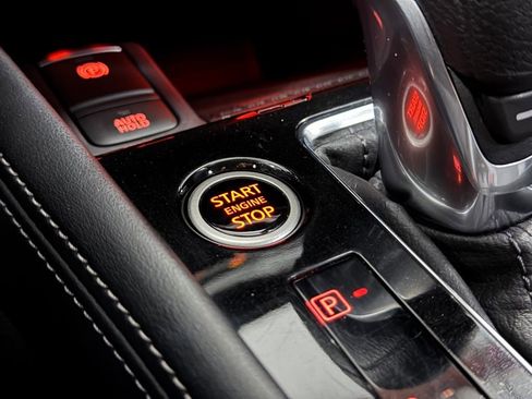 Used 2024 Nissan Kicks SR w/ SR Premium Package image 20