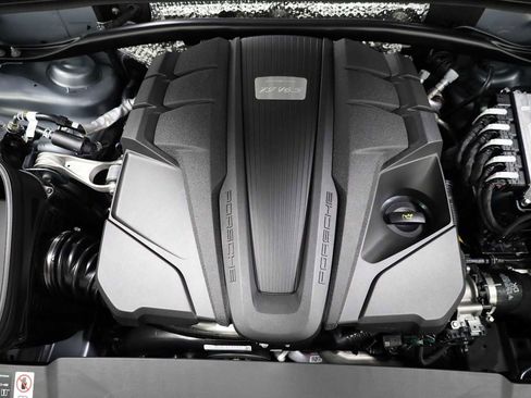 New 2026 Porsche Macan S image 42