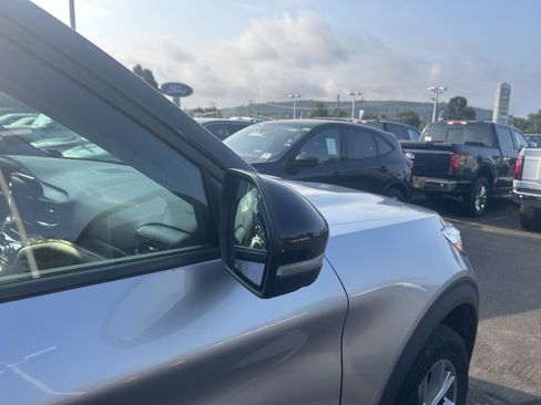 Used 2021 Ford Explorer Limited w/ Equipment Group 301A image 16