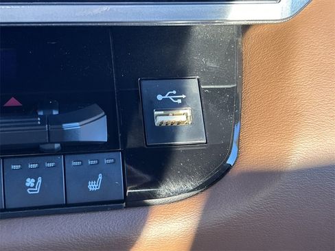 Used 2022 Toyota Tundra 1794 Edition image 41