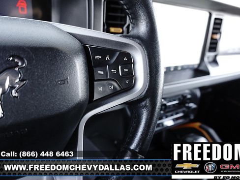 Used 2021 Ford Bronco Badlands image 20