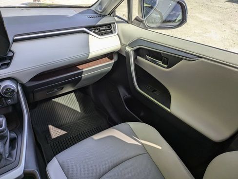 Used 2025 Toyota RAV4 Limited w/ Weather Package FWD image 17