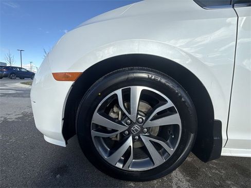 Used 2021 Honda Odyssey Touring image 10