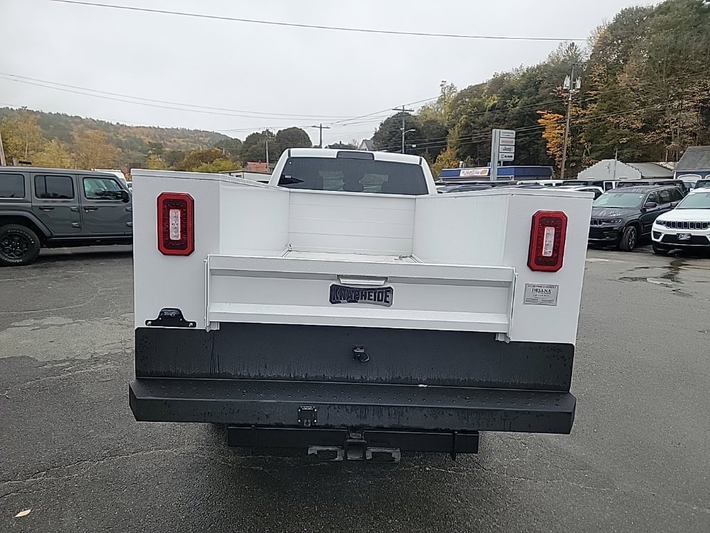 New 2026 RAM 3500 Tradesman w/ Chrome Appearance Group A AWD/4WD image 4