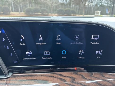 Used 2023 Cadillac Escalade ESV Sport Platinum w/ LPO, ONYX Package image 32