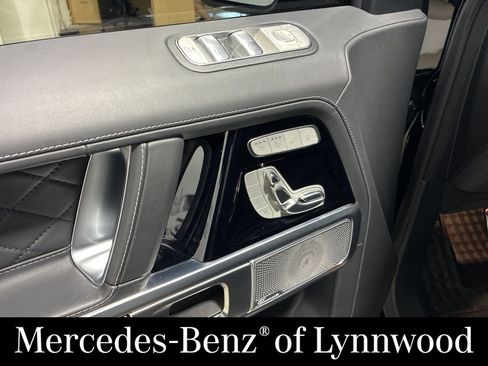 Used 2023 Mercedes-Benz G 550 image 7