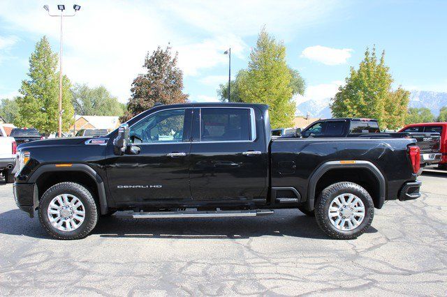 Used 2023 GMC Sierra 2500 Denali w/ Denali Ultimate Package AWD/4WD image 2