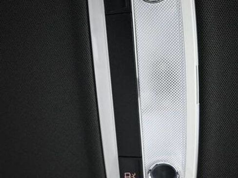 Used 2018 Mercedes-Benz CLA 250 image 15