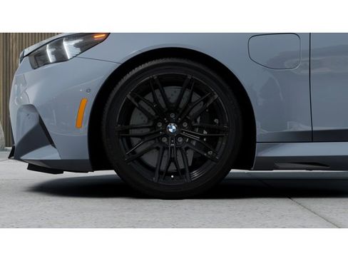 New 2026 BMW M5 Touring image 7