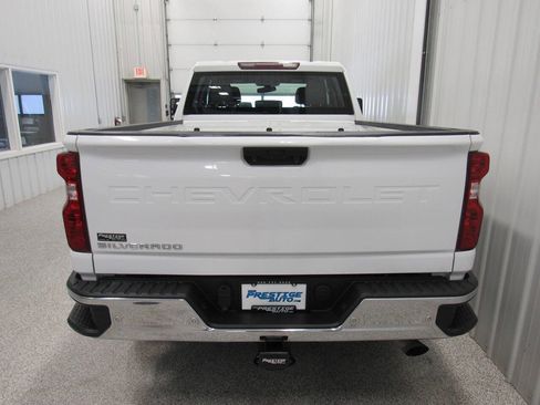 Used 2020 Chevrolet Silverado 2500 W/T w/ WT Safety Package AWD/4WD image 12