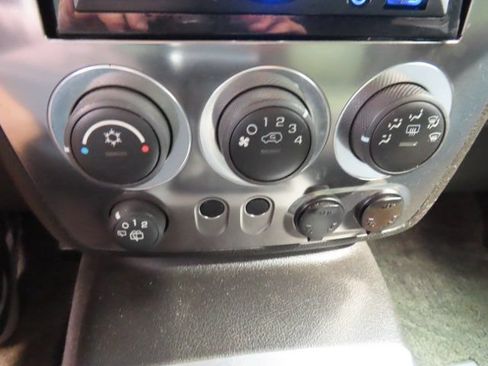 Used 2006 HUMMER H3 AWD/4WD image 21