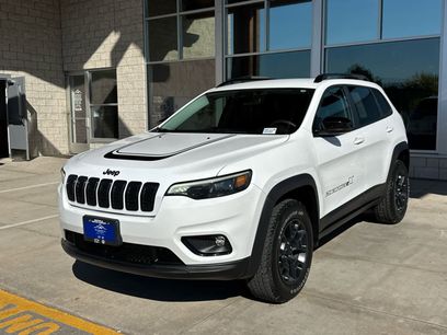 Used 2022 Jeep Cherokee Latitude w/ Trailer Tow Group