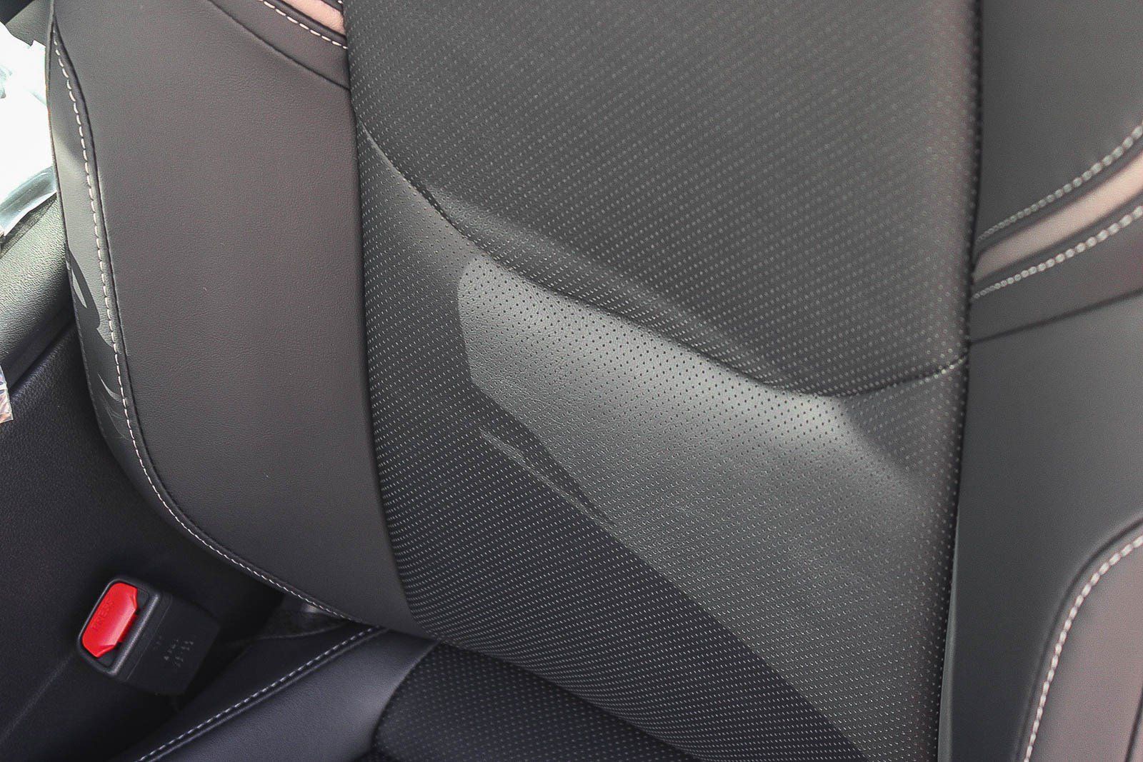 New 2027 Toyota Prius Limited FWD image 24