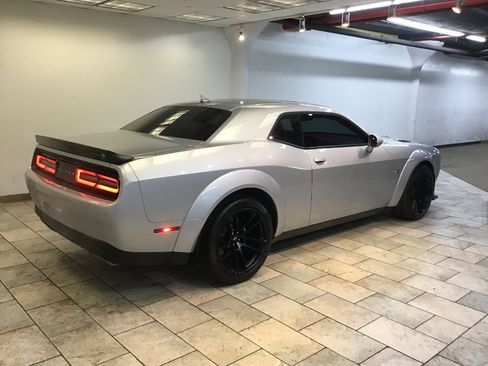 Used 2023 Dodge Challenger R/T Scat Pack image 4