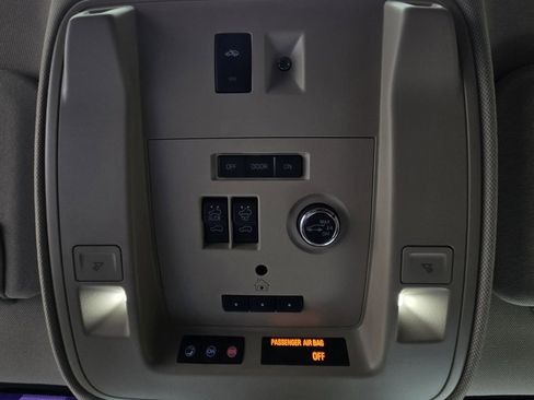 Used 2019 Cadillac Escalade Luxury image 25