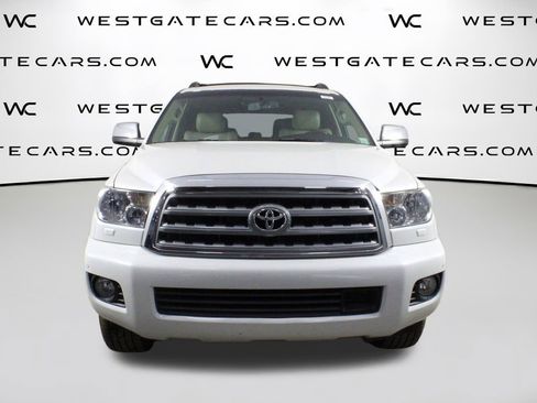 Used 2012 Toyota Sequoia Platinum image 4
