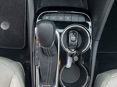 Used 2024 Buick Encore GX Sport Touring w/ Advanced Technology Package image 21