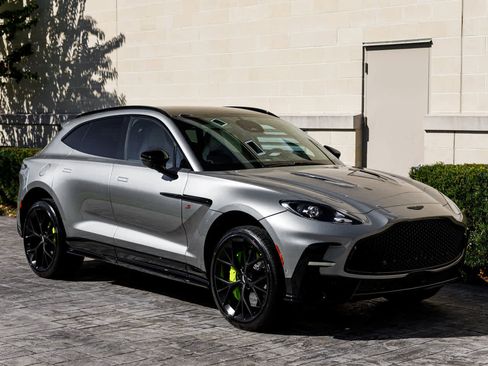 New 2026 Aston Martin DBX S image 14