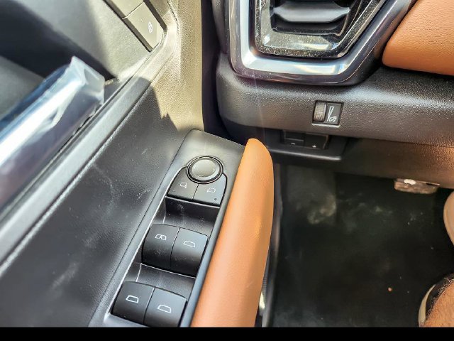 New 2026 GMC Canyon AT4 AWD/4WD image 17