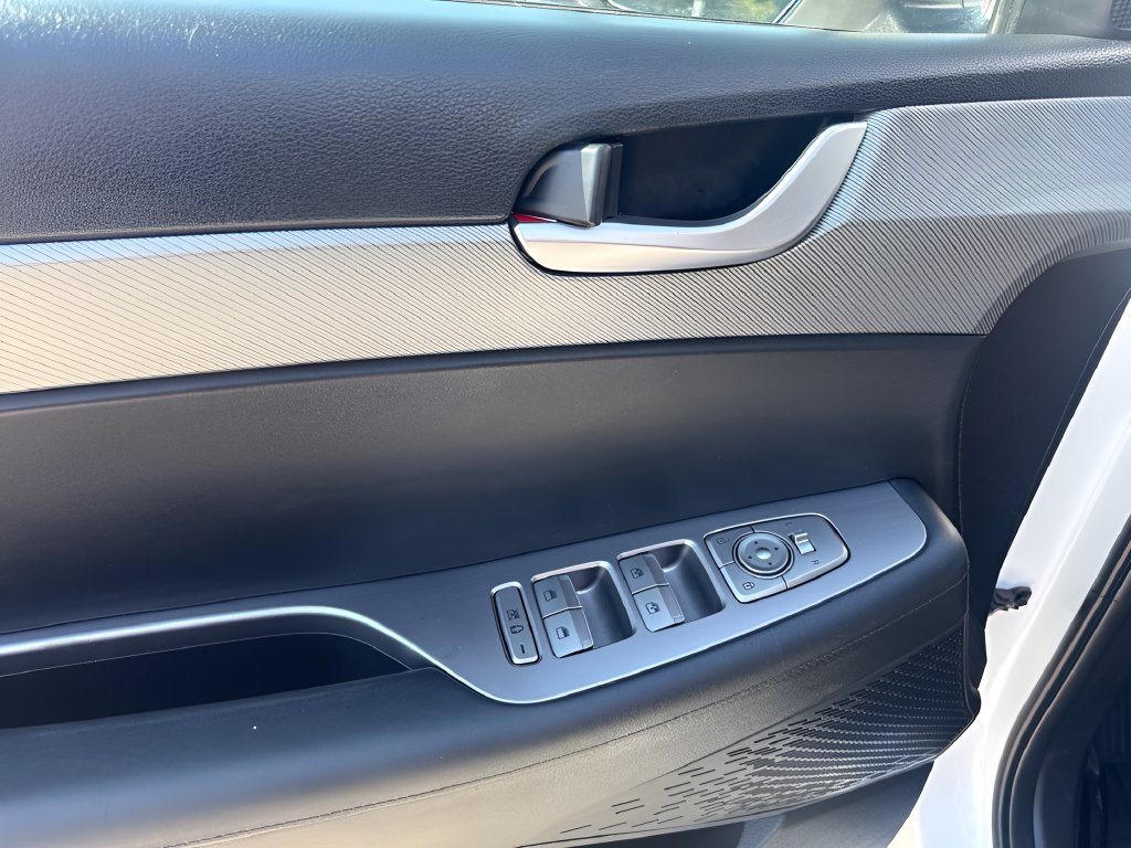 Used 2023 Hyundai Palisade SEL AWD/4WD image 24
