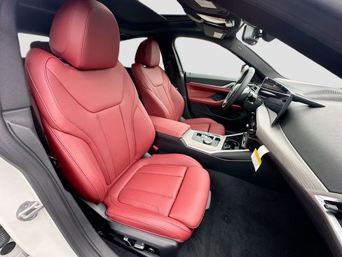 New 2026 BMW i4 xDrive40i image 23