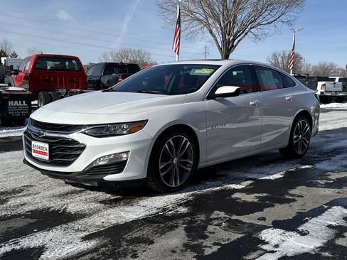 Used 2023 Chevrolet Malibu LT w/ Driver Confidence Package image 3