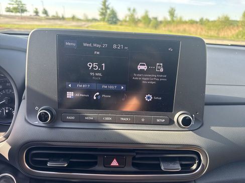 Used 2023 Hyundai Kona SEL AWD/4WD image 14
