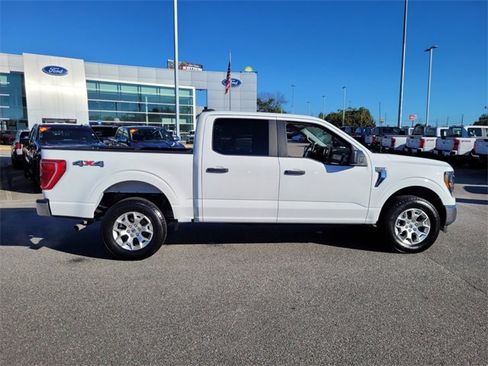 Used 2023 Ford F150 XLT image 9