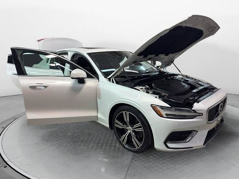 Used 2019 Volvo S60 T8 Inscription AWD/4WD image 10