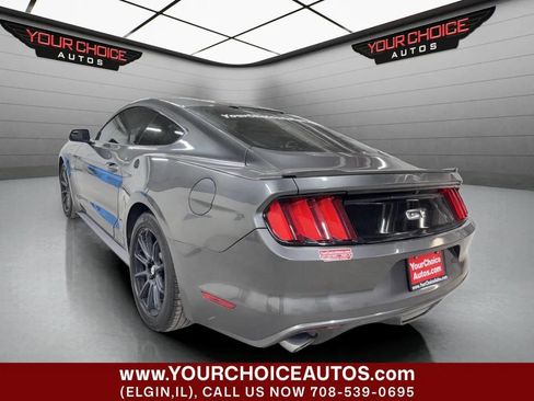 Used 2015 Ford Mustang GT image 3