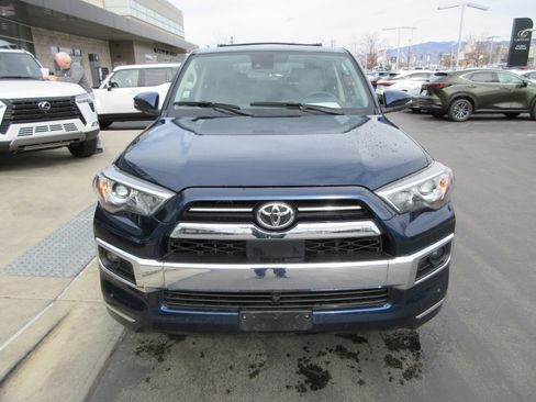 Used 2023 Toyota 4Runner Limited image 14
