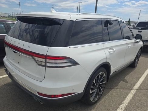 Used 2020 Lincoln Aviator Reserve w/ Equipment Group 202A AWD/4WD image 4