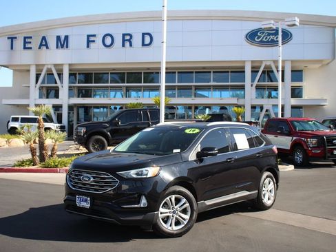 Certified 2019 Ford Edge SEL w/ Equipment Group 201A FWD image 2