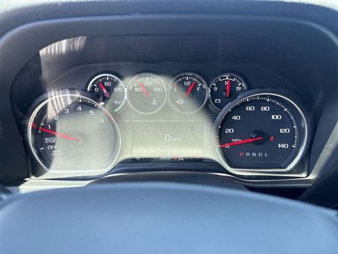 Certified 2022 Chevrolet Silverado 1500 LT AWD/4WD image 11