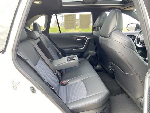 Used 2022 Toyota RAV4 XSE image 13