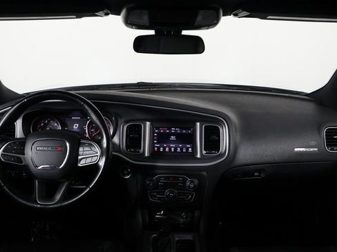 Used 2022 Dodge Charger SXT w/ Leather Interior Group image 8