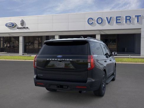 New 2026 Ford Expedition Active image 8