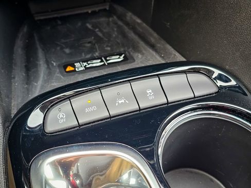 Certified 2024 Buick Encore GX Avenir w/ Avenir Technology Package image 30