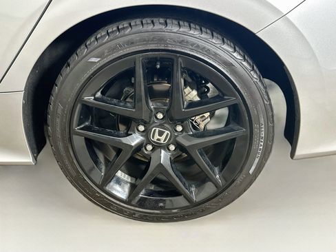 Used 2022 Honda Civic Sport image 11